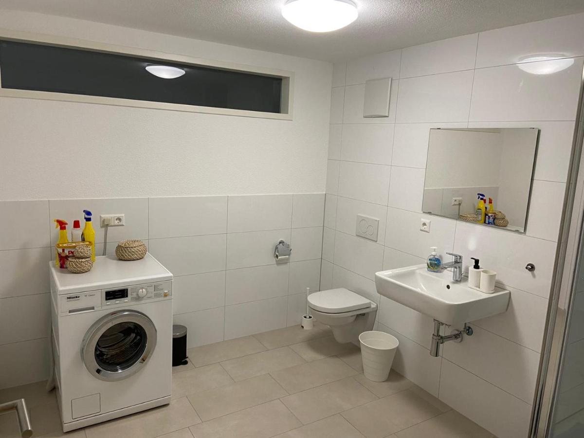 Grosszugiges Apartment In Biberach an der Riß Eksteriør billede